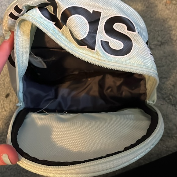 Small adidas bag - Picture 2 of 4